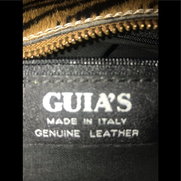 Guia’s 100% Leather Animal Print Gold Chain with Tassel Handbag made in Italy - Picture 15 of 16